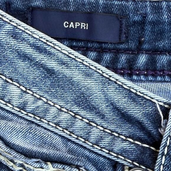 ViGoss Capri Heritage Fit Size 8 Bling Distressed Women's Jeans - Picture 8 of 10